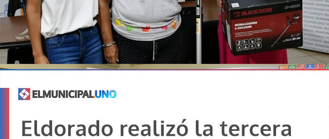 Eldorado realizó la tercera entrega de motoguadañas en el marco del Plan Escuelas Limpias y Sustentables